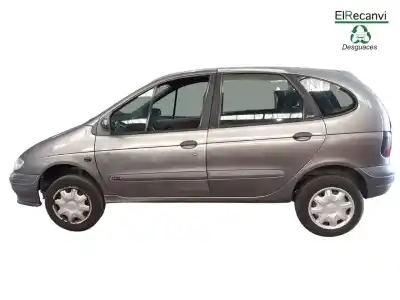Scrapping Vehicle renault megane i scenic (ja0) 1.6e alize of the year 2000 powered k7m