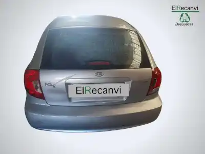 Veículo de Sucata kia rio ipanema berlina do ano 2004 alimentado a3d