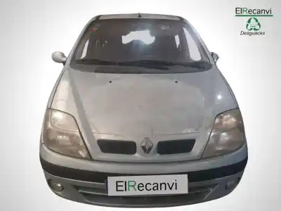 Scrapping Vehicle renault scenic (ja..) 1.9 dci authentique of the year 2001 powered f9q