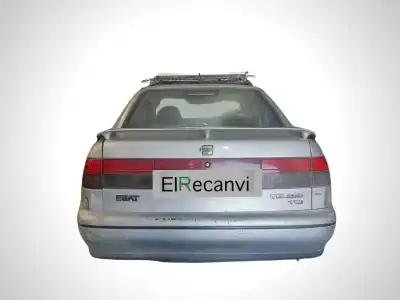 Véhicule à la ferraille seat toledo (1m2) select de l'année 2001 alimenté afn Véhicule à la ferraille seat toledo (1m2) select de l'année 2001 alimenté afn