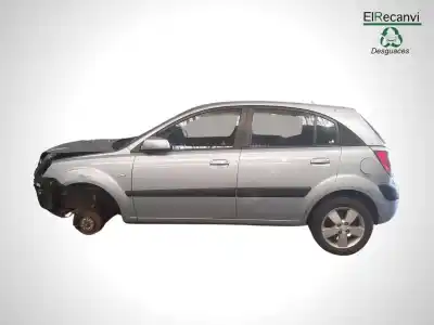 Véhicule à la ferraille KIA RIO 1.5 CRDi EX2 de l'année 2007 alimenté D4FA