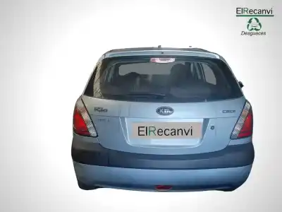 Véhicule à la ferraille kia rio 1.5 crdi ex2 de l'année 2007 alimenté d4fa