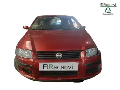 Veículo de Sucata fiat stilo (192) 1.6 16v dynamic (04.2006->) 105 cv / 77 kw do ano 2003 alimentado 182b6000