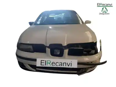 Veículo de Sucata seat toledo (1m2) select do ano 2001 alimentado asv