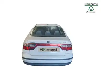 Veículo de Sucata seat toledo (1m2) select do ano 2001 alimentado asv