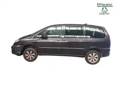 Veículo de Sucata citroen c8 2.0 hdi premier do ano 2005 alimentado rhw