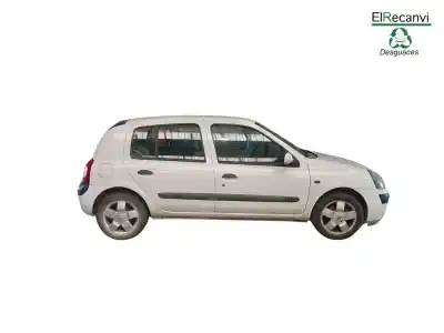 Scrapping Vehicle renault   of the year 2002 powered k4j