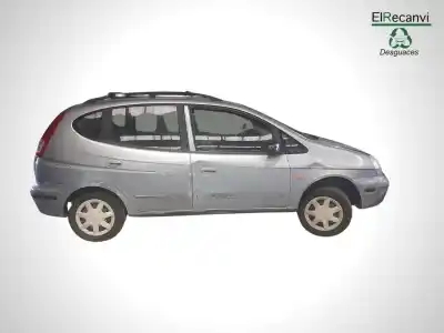 Veículo de Sucata daewoo tacuma se do ano 2002 alimentado a16dms