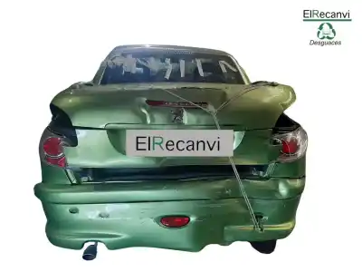 Veicolo di demolizione peugeot 206 cc cc dell'anno 2003 alimentato rfn