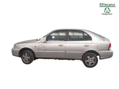 Veículo de Sucata hyundai accent (lc) l crdi do ano 2003 alimentado d3ea