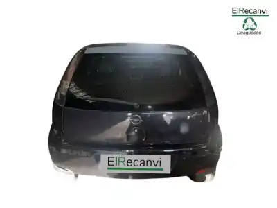 Sloopvoertuig opel corsa c cosmo van het jaar 2004 aangedreven z17dth