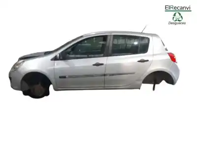 Veicolo di demolizione renault clio iii pack authentique dell'anno 2006 alimentato k9k