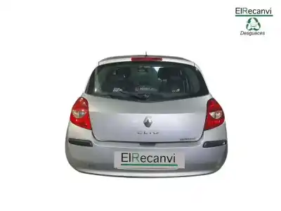 Hurda Aracı renault                                            clio iii                                                                                                                                                                                                                                                   d/k9k t7                                                                                                                                                                                                                                                   yılın 2006 güçlü k9k