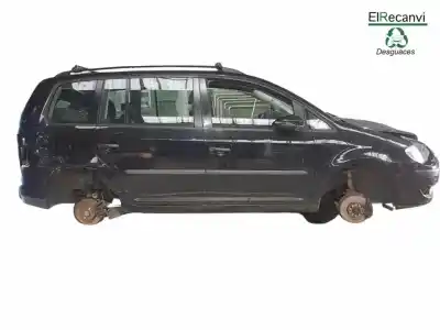 Verschrottungsfahrzeug VOLKSWAGEN TOURAN (1T2) Edition BlueMotion des Jahres 2010 angetrieben BXE