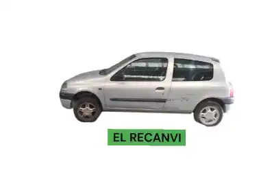 Здавання транспортного засобу renault   року 2001 потужний 