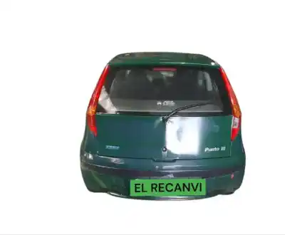 Véhicule à la ferraille fiat punto berlina (188) 1.2 8v dynamic de l'année 2000 alimenté 188a4000