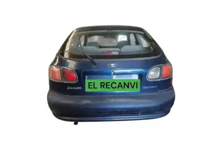 Veículo de Sucata daewoo lanos cool do ano 2002 alimentado a15sms