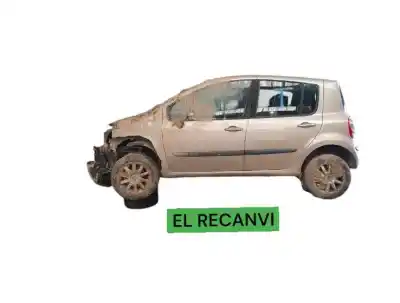 Veículo de Sucata renault modus confort dynamique 98 cv / 72 kw do ano 2005 alimentado k4j