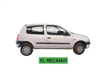 Veicolo di demolizione renault clio ii fase i (b/cbo) 1.4 alize 75 cv / 55 kw dell'anno 2000 alimentato e7j