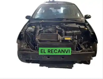 Veicolo di demolizione FORD FOCUS BERLINA (CAK)  dell'anno 2003 alimentato F9DA