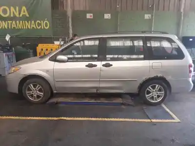 Veicolo di demolizione MAZDA MPV (LV)  dell'anno 2001 alimentato 