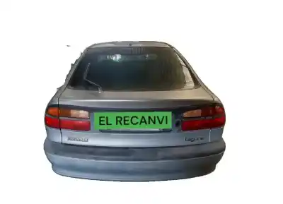 Scrapping Vehicle RENAULT LAGUNA (B56)  of the year 2000 powered F4P