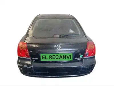 Verschrottungsfahrzeug TOYOTA AVENSIS BERLINA (T25)  des Jahres 2004 angetrieben 1CDFTV
