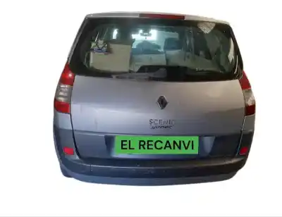 Verschrottungsfahrzeug RENAULT SCENIC II  des Jahres 2006 angetrieben K4M