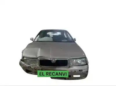 Sloopvoertuig SKODA OCTAVIA  van het jaar 2003 aangedreven ALH