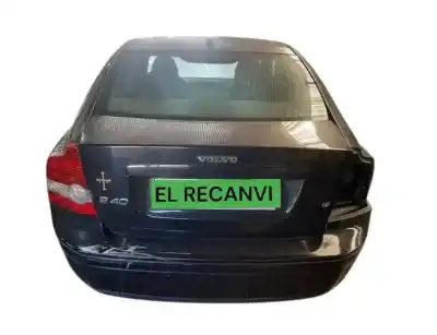 Veículo de Sucata volvo s40 berlina 1.6 cat do ano 2005 alimentado b4164s3