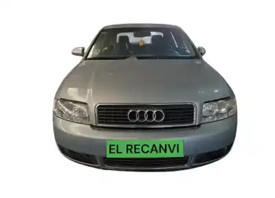 Scrapping Vehicle audi a4 b6 (8e2) 2.0 of the year 2001 powered alt