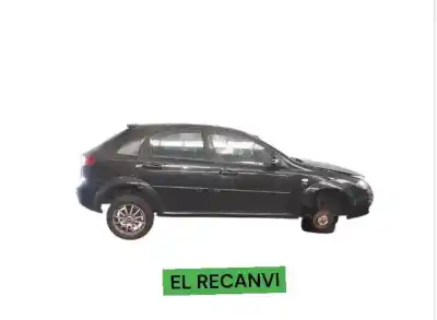 Veículo de Sucata chevrolet lacetti cdx do ano 2006 alimentado f16d3