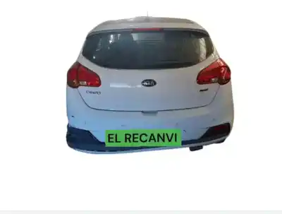 Veículo de Sucata kia cee´d business do ano 2013 alimentado d4fc