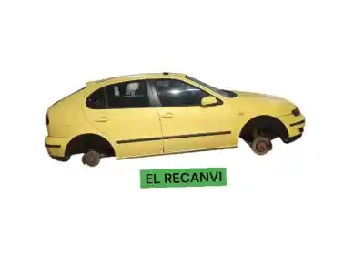 Veículo de Sucata SEAT LEON (1M1)  do ano 2002 alimentado ASV