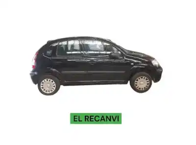 Véhicule à la ferraille citroen c3 pluriel 1.4 de l'année 2006 alimenté kfv