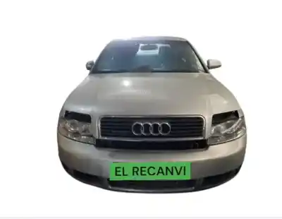 Veículo de Sucata audi a4 b6 avant (8e5) 2.0 do ano 2003 alimentado alt