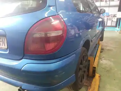 Veículo de Sucata nissan almera ii hatchback (n16) 1.8 do ano 2001 alimentado qg18de