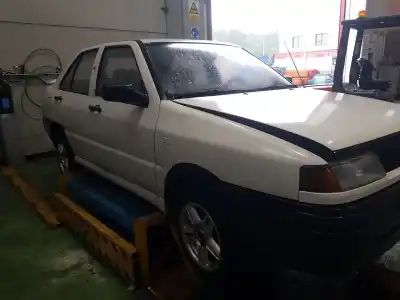 Veículo de Sucata seat toledo (1l) 1.6 i do ano 1991 alimentado 