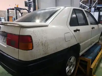 Veículo de Sucata seat toledo (1l) 1.6 i do ano 1991 alimentado 