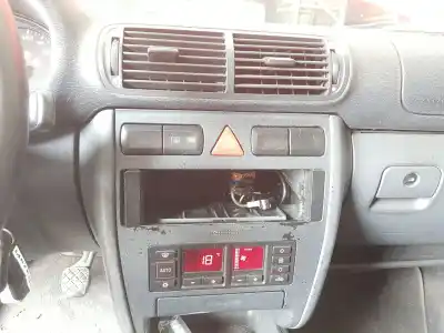 Здавання транспортного засобу audi a3 (8l) 1.8 ambiente року 1996 потужний agn