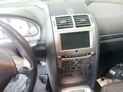 Veículo de Sucata peugeot                                            407 (6d_)                                                                                                                                                                                                                                                  2.0 hdi 135 (6drhrh, 6drhre, 6drhrg, 6drhrj)                                                                                                                                                                                                               do ano 2005 alimentado rhr (dw10bted4)