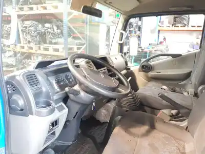 Veicolo di demolizione renault maxity fg 130.35/45 dell'anno 2008 alimentato yd25