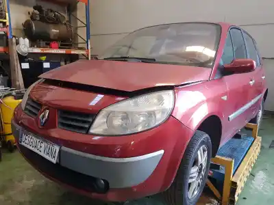 Veículo de Sucata renault                                            scenic ii                                                                                                                                                                                                                                                  1.9 dci diesel                                                                                                                                                                                                                                             do ano 2004 alimentado f9q 812