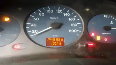 Здавання транспортного засобу renault kangoo (f/kc0) 1.9 diesel 64 cv / 47 kw року 2001 потужний f8q p6