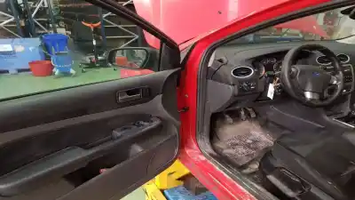 Veículo de Sucata ford focus berlina (cak) 1.8 tdci turbodiesel cat do ano 2006 alimentado kkda