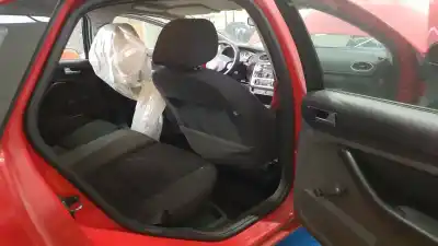 Veículo de Sucata ford focus berlina (cak) 1.8 tdci turbodiesel cat do ano 2006 alimentado kkda