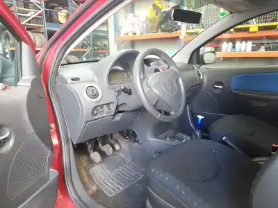 Veículo de Sucata citroen c2 (jm_) 1.4 do ano 2005 alimentado kfv