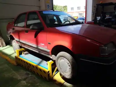 Veículo de Sucata renault 19 ii chamade (l53_) 1.4 (l535) do ano 1992 alimentado e7j700