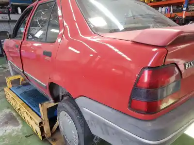 Veículo de Sucata renault 19 ii chamade (l53_) 1.4 (l535) do ano 1992 alimentado e7j700