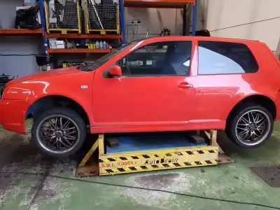 Hurda Aracı volkswagen golf iv berlina (1j1) 1.6 16v yılın 2003 güçlü bcb